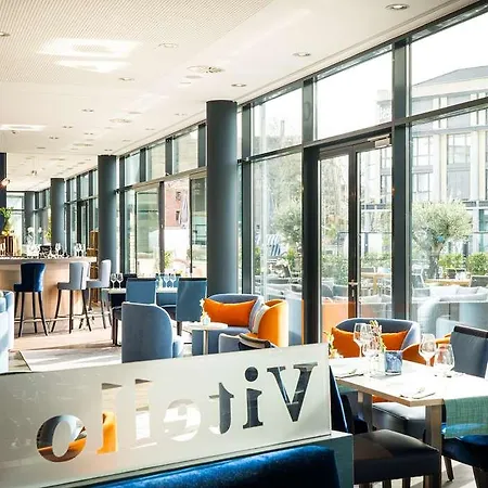 Elaya Hotel