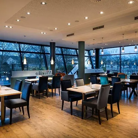 Elaya Hotel